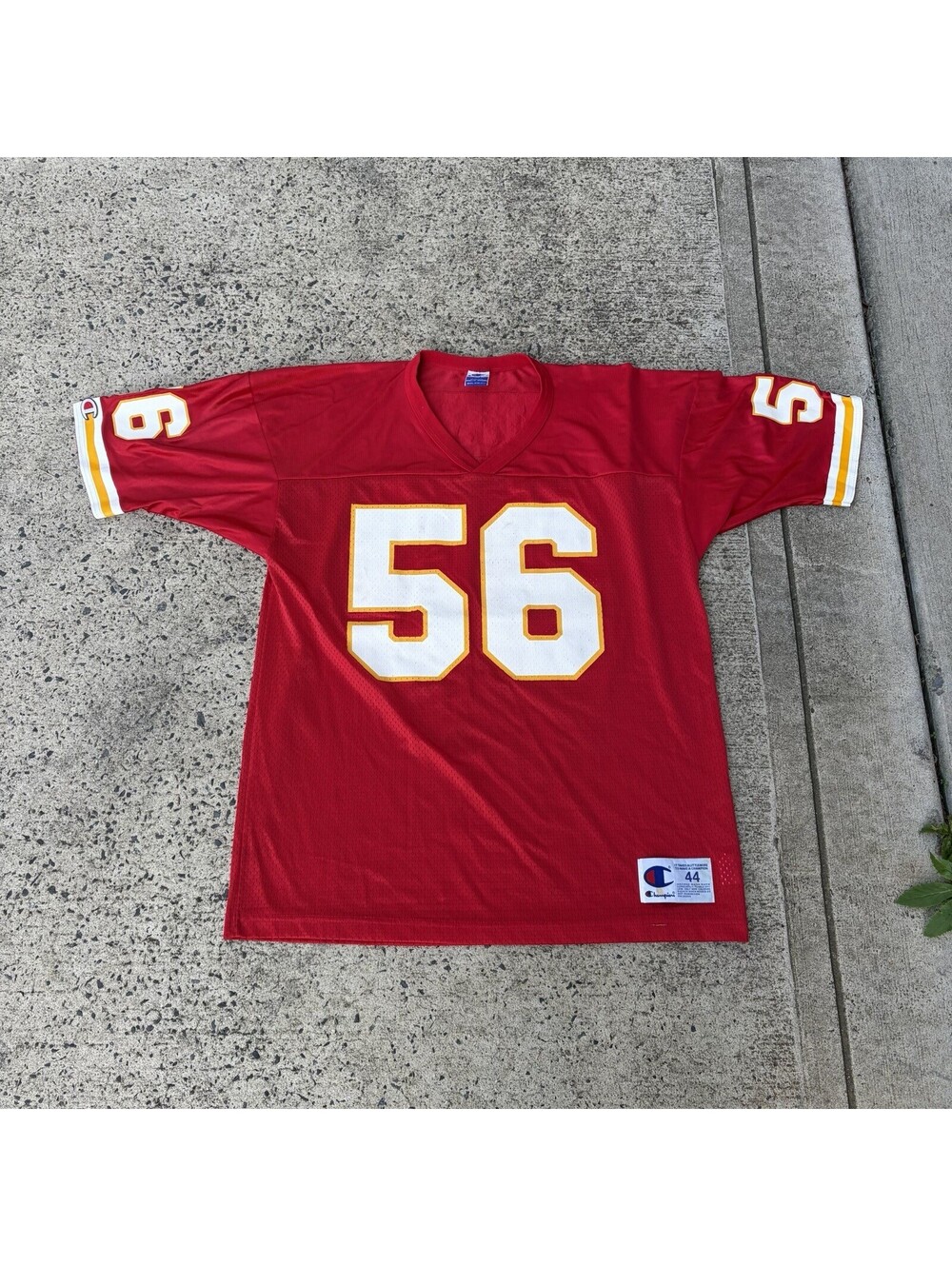 Vintage Champion Kansas City Chiefs Gary Stills 56 NFL Jersey Men’s Large 44